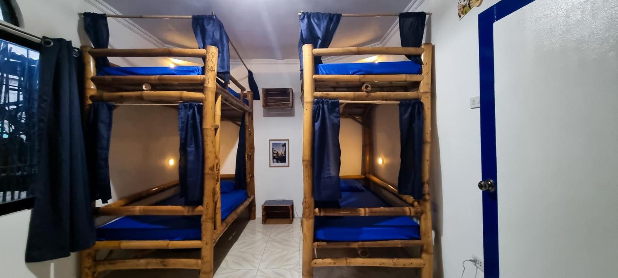 산후안 Blue House Backpackers Siquijor 호스텔 외부 사진