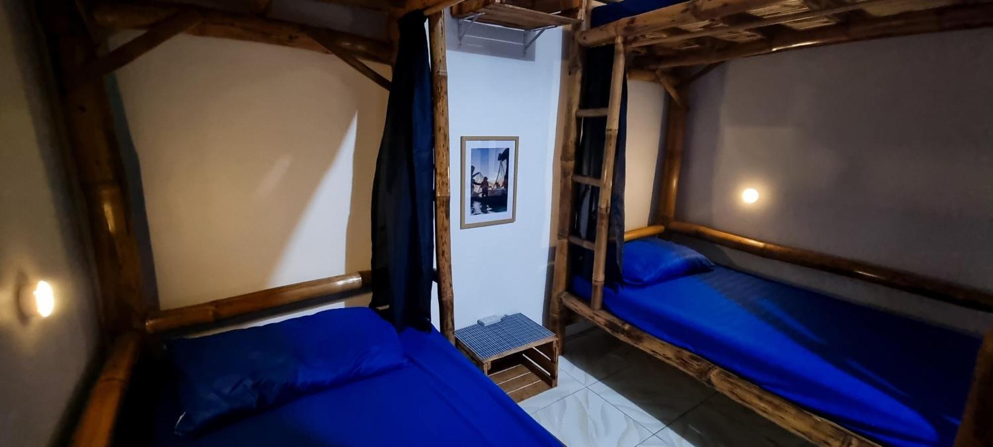 산후안 Blue House Backpackers Siquijor 호스텔 외부 사진