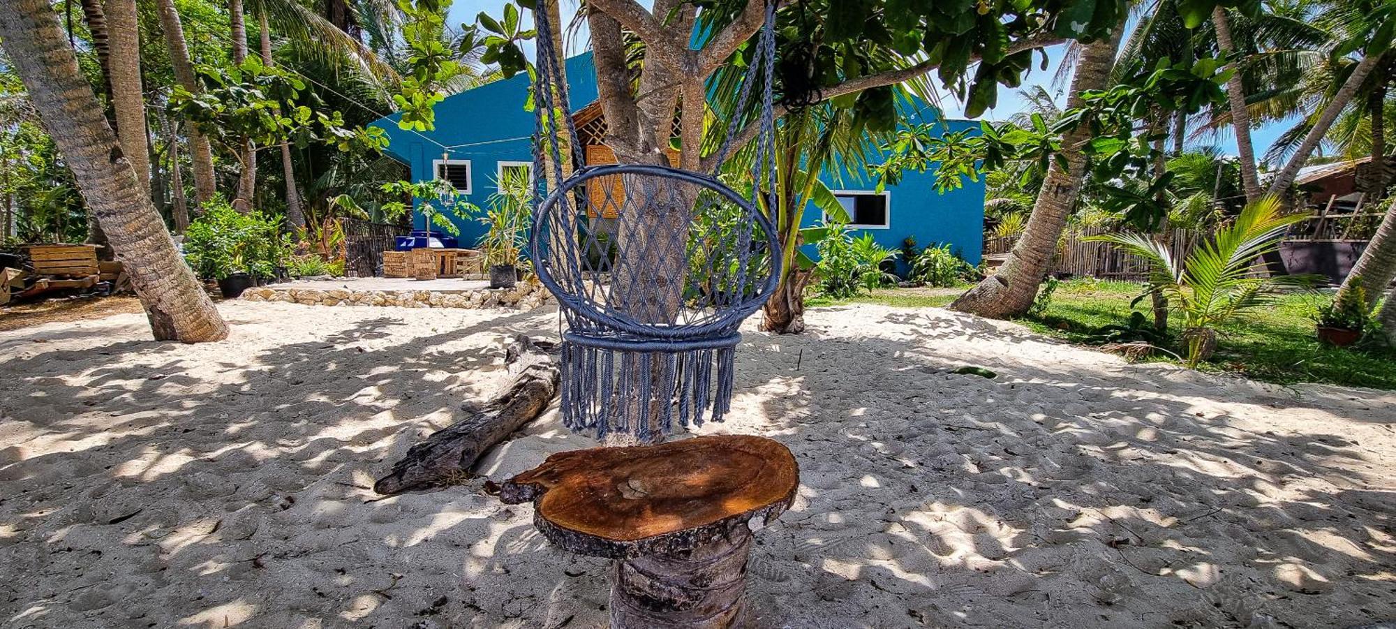 산후안 Blue House Backpackers Siquijor 호스텔 외부 사진